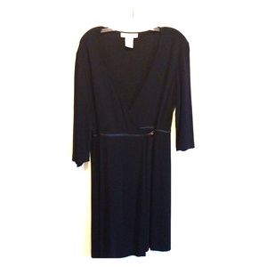 Black short wrap dress